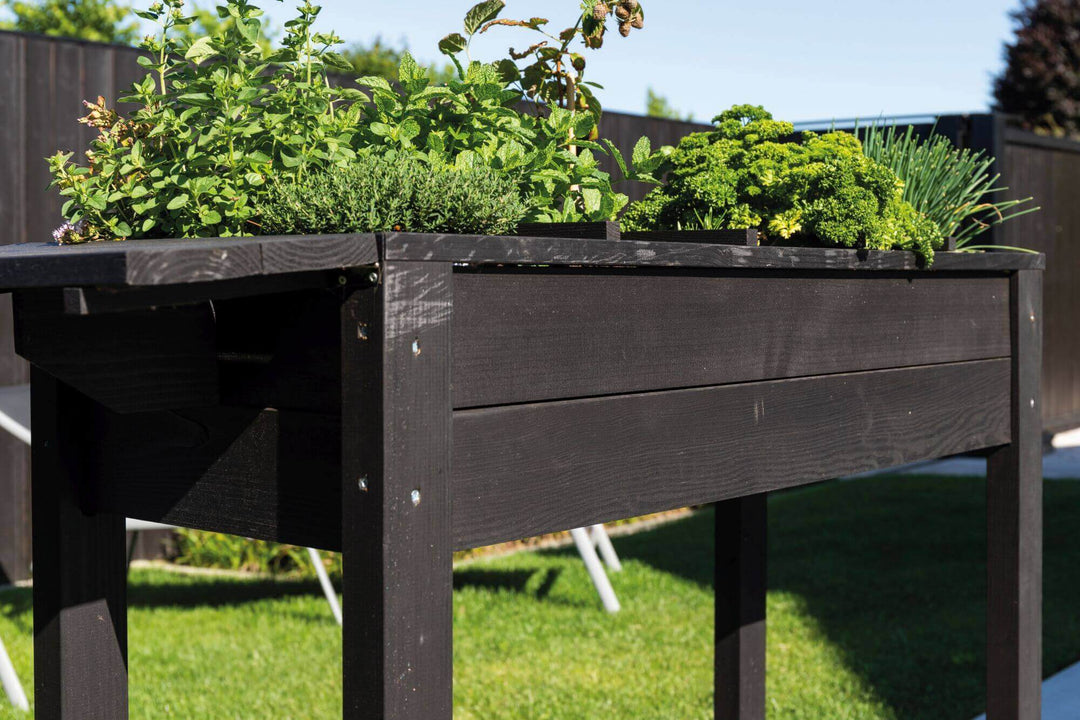 Wooden planter finished with Rubio Monocoat Hybrid Wood Protector.