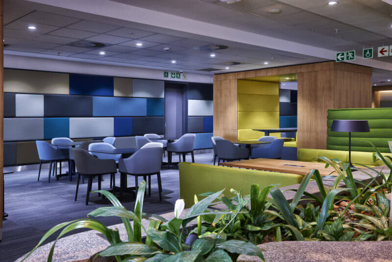 Cafeteria with wood tables finished with Rubio Monocoat.