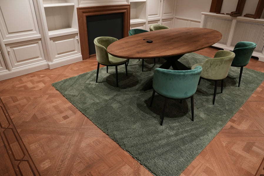 An intricate parquet floor made from European oak wood finished with Oil Plus 2C Bourbon and Chocolate.