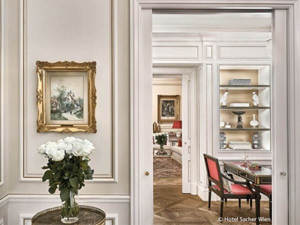 Hotel in Vienna refinished their parquet floors with Rubio Monocoat.